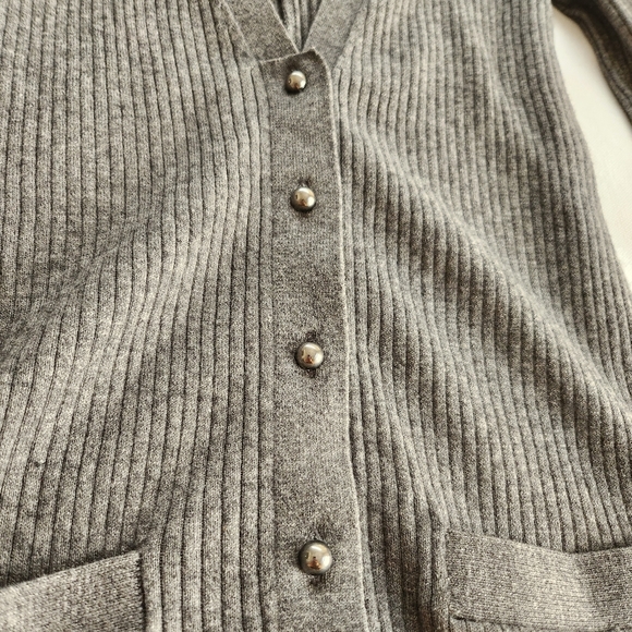 Club Monaco XS cashmere cotton blend ribbed cardigan, gray - Picture 10 of 10